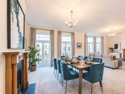 3 Bedroom Apartment For Rent In Hyde Park, London