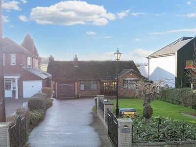 3 Bedroom Detached Bungalow For Sale In Redhill