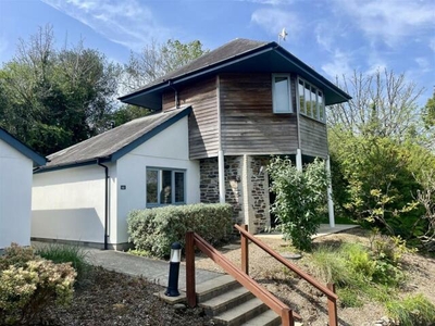 3 Bedroom Detached House For Sale In Carnon Downs