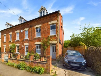 3 Bedroom End Of Terrace House For Sale In Stonehouse, Gloucestershire