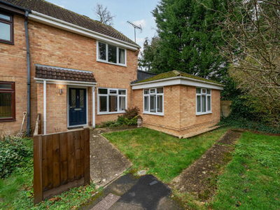 3 Bedroom End Of Terrace House For Sale In Wokingham, Berkshire