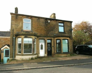 3 Bedroom House Blackburn Blackburn With Darwen