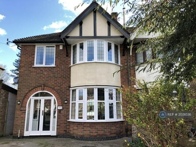 3 Bedroom Semi-detached House For Rent In Leicester