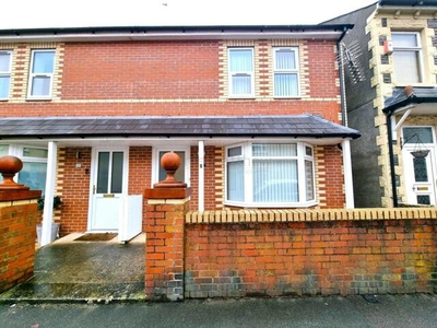 3 Bedroom Semi-detached House For Sale In Barry