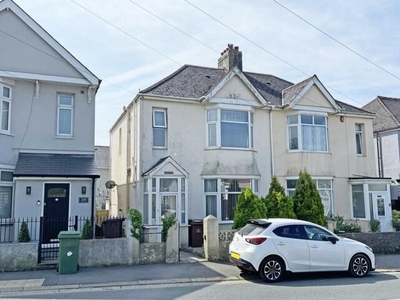 3 Bedroom Semi-detached House For Sale In Beacon Park