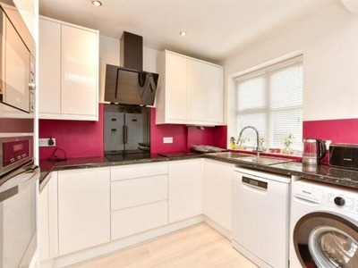 3 Bedroom Semi-detached House For Sale In Redhill