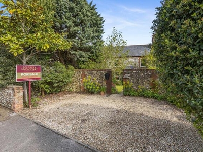 3 Bedroom Semi-detached House For Sale In Storrington