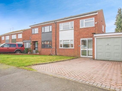 3 Bedroom Semi-detached House For Sale In Stourport-on-severn