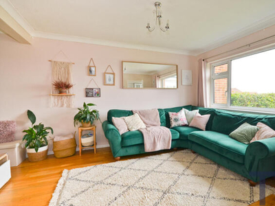 3 Bedroom Terraced House For Sale In Ventnor
