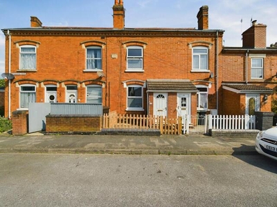 3 Bedroom Terraced House For Sale In Worcester, Worcestershire