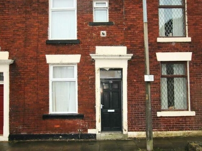 3 bedroom terraced house to rent Blackburn, BB23PJ