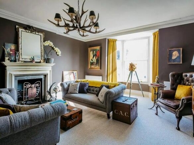 3 Bedroom Town House For Sale In Tetbury