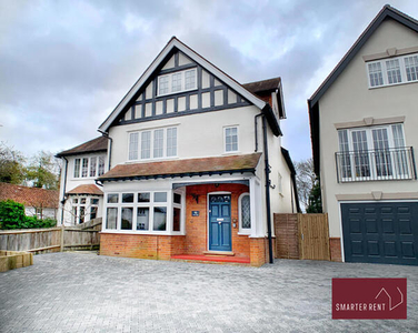 4 Bedroom Detached House For Rent In Thames Ditton