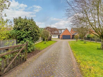 4 Bedroom Detached House For Sale In Lincoln, Lincolnshire