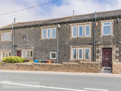 4 Bedroom House Saddleworth Oldham