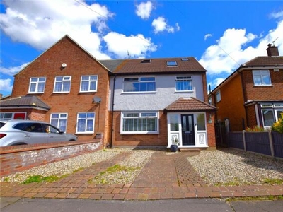4 Bedroom Semi-detached House For Sale In Chadwell Heath, Romford