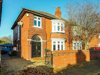 4 Bedroom Semi-detached House For Sale In Doncaster, South Yorkshire