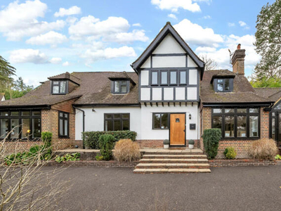 5 Bedroom Detached House For Sale In Southampton