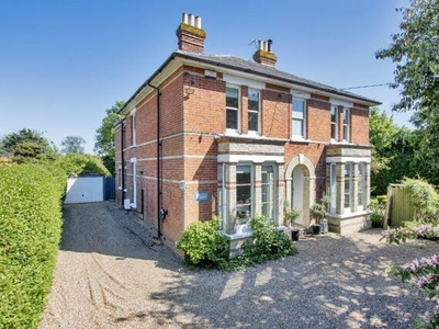 5 Bedroom Detached House For Sale In Staplehurst, Kent