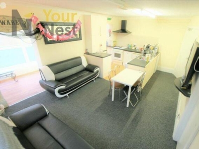 5 Bedroom Terraced House For Rent In Headingley, Leeds