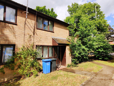 Briar Court, Guardian Road, Norwich - 2 bedroom house
