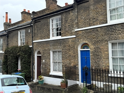 Dutton Street, Greenwich, London, SE10 2 bedroom house