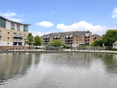 Moorings House, Tallow Road, Brentford, TW8 1 bedroom flat/apartment in Tallow Road