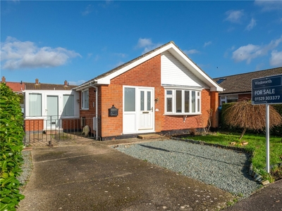St. Benedicts Close, Cranwell Village, Sleaford, Lincolnshire, NG34 3 bedroom bungalow in Cranwell Village
