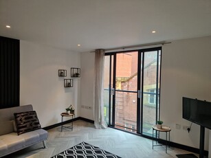 1 Bed Flat, Colton Street, LE1