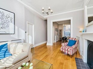 2 Bedroom Flat For Sale In Chelsea