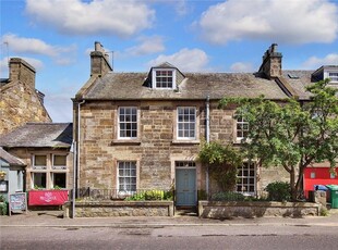 3 bed end terraced house for sale in St Andrews