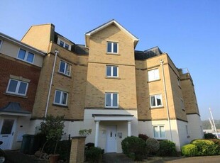 3 Bedroom Apartment For Sale In East Cowes