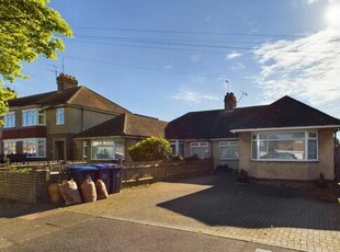 3 Bedroom Semi-detached House For Rent In Worthing