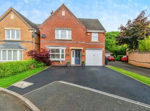 4 Bedroom Detached House For Sale In Brownhills, Walsall