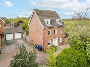 5 Bedroom Detached House For Sale In Upper Cambourne, Cambridge