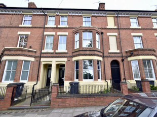 7 Bedroom Terraced House For Sale In Highfields, Leicester