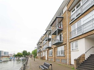 Rainbow Quay Surrey Quays, SE16