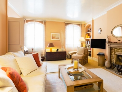 1-bedroom apartment to rent in Knightsbridge, London