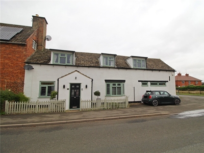 Main Street, Baston, Peterborough, Lincolnshire, PE6 4 bedroom house in Baston