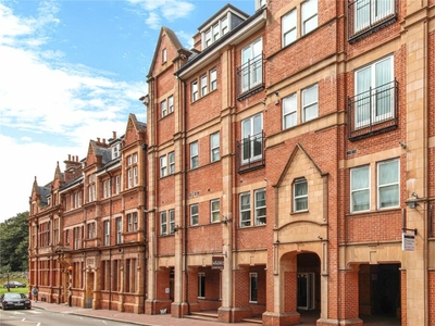 2 bedroom apartment for sale in Post Office Square, London Road, Tunbridge Wells, Kent, TN1