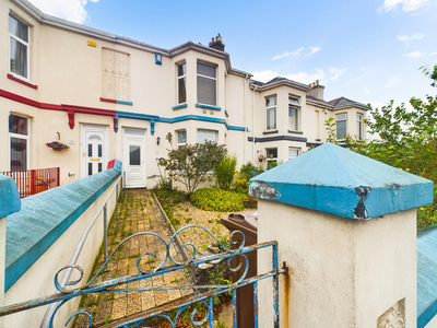 3 bedroom terraced house for sale in Victoria Road, Plymouth, PL5