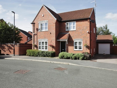 4 bedroom detached house for sale in Old Farm Lane, Longford, Coventry, West Midlands, CV6