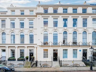 6 bedroom terraced house for sale in Park Square West, Regents Park, London, NW1