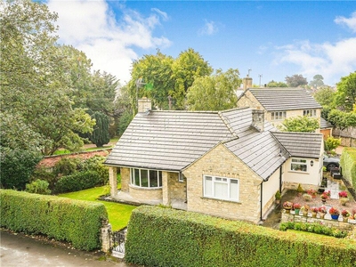2 bedroom bungalow for sale in High Street, Boston Spa, Wetherby, West Yorkshire, LS23