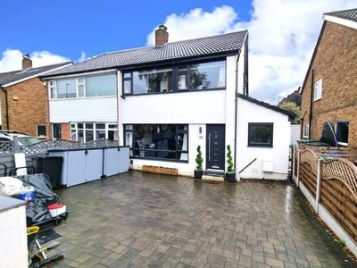 4 bedroom semi-detached house for sale in Victoria Mount, Horsforth, LEEDS, LS18