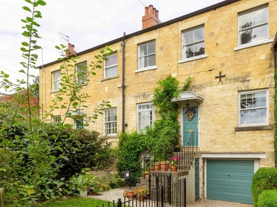 4 bedroom terraced house for sale in High Street, Boston Spa, Wetherby, LS23