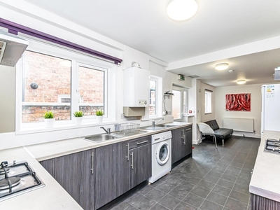 7 bedroom house share for rent in Garden Lane, Chester, CH1