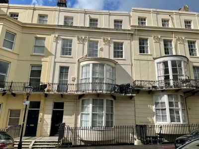 2 bedroom apartment for sale in Cavendish Place, Brighton, BN1