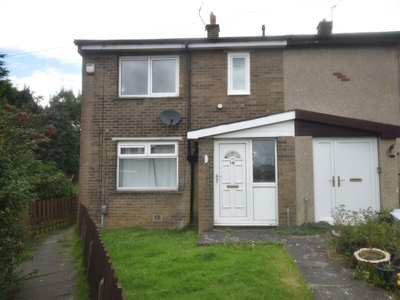 3 bedroom semi-detached house for sale in Hillcrest Drive, Queensbury, Bradford, BD13
