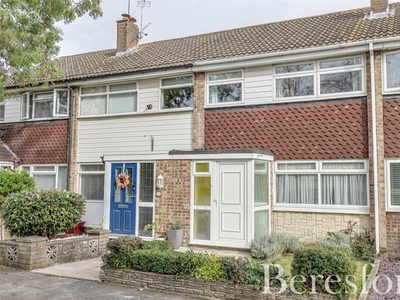 3 bedroom terraced house for sale in Heather Close, Pilgrims Hatch, CM15
